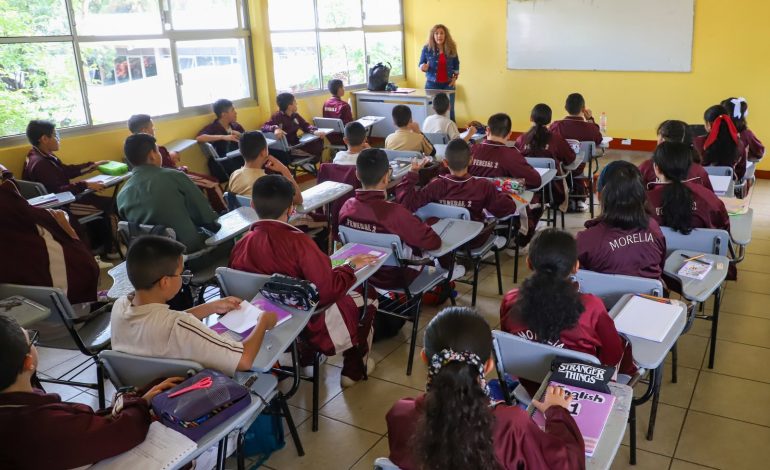 Ciclo escolar arrancará con 1.2 millones de estudiantes y 555 plazas docentes asignadas