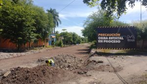 Continúan trabajos de pavimentación en la localidad de Antúnez: Rogelio Zarazúa