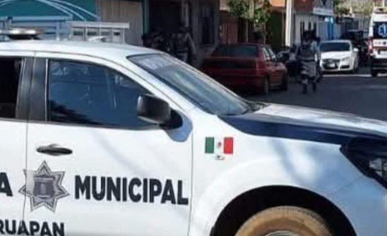 Fiscalía investiga el hallazgo de un cuerpo en un domicilio de Las Bugambilias, en Uruapan
