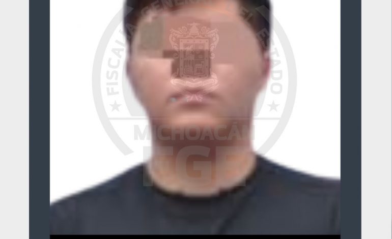 Detiene FGE a presunto integrante de grupo generador de violencia, relacionado con extorsiones a comerciantes, bares y productores de aguacate en Uruapan