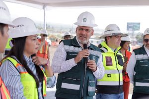 Supervisa Bedolla construcción del nuevo Hospital del IMSS en Villas del Pedregal