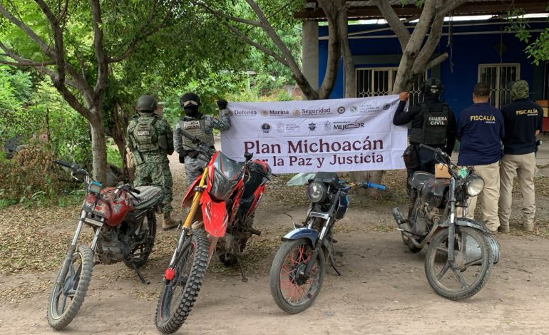 FGE asegura cámaras parásitas, equipo táctico, piezas de arma de fuego y motocicletas en operativos interinstitucionales