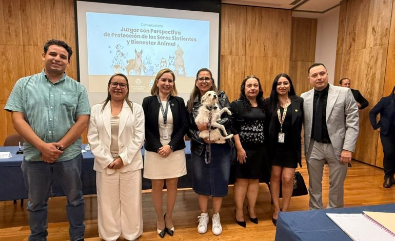 Fortalece FGE profesionalización en materia de protección animal con participación en conversatorio del Poder Judicial