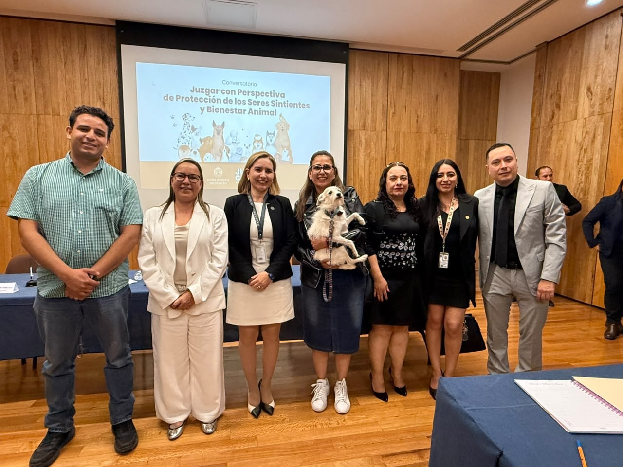 Fortalece FGE profesionalización en materia de protección animal con participación en conversatorio del Poder Judicial