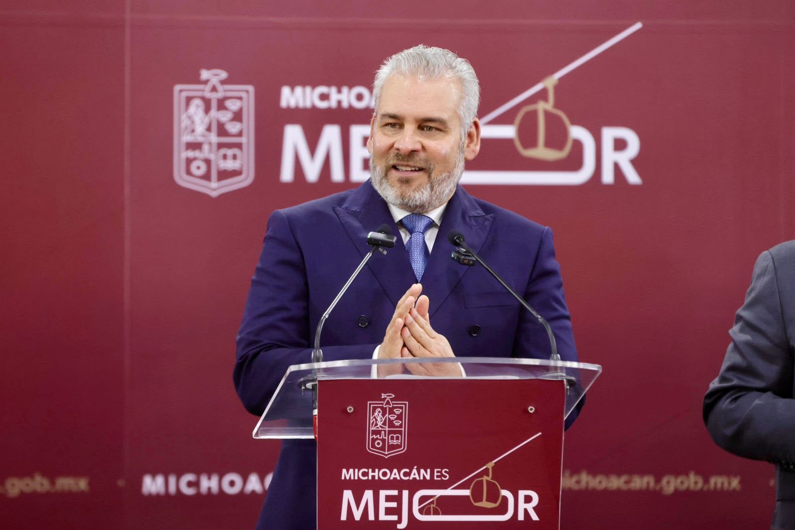 Obras del Morebús continuarán sin afectación a los árboles, ratifica Bedolla