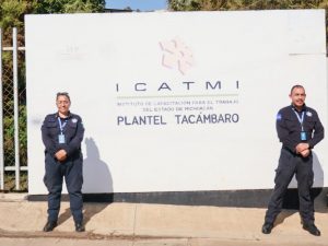 Más de 500 elementos de Policía Auxiliar brindan seguridad en instituciones educativas