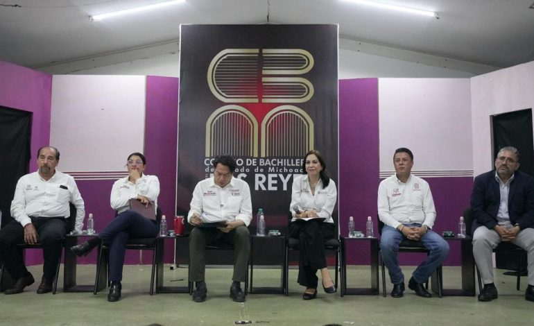Van por más jóvenes en las aulas; Federación y estado refuerzan acciones contra el abandono escolar