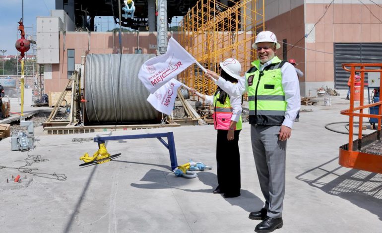 Avanza teleférico de Morelia al 72%, inician colocación de 7 km de cable portador: Bedolla