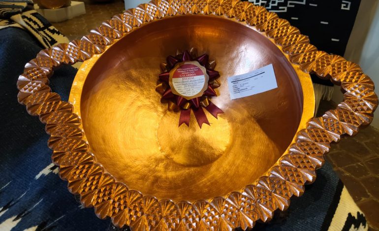 Concurso del Cobre Martillado reúne 387 piezas en Santa Clara del Cobre