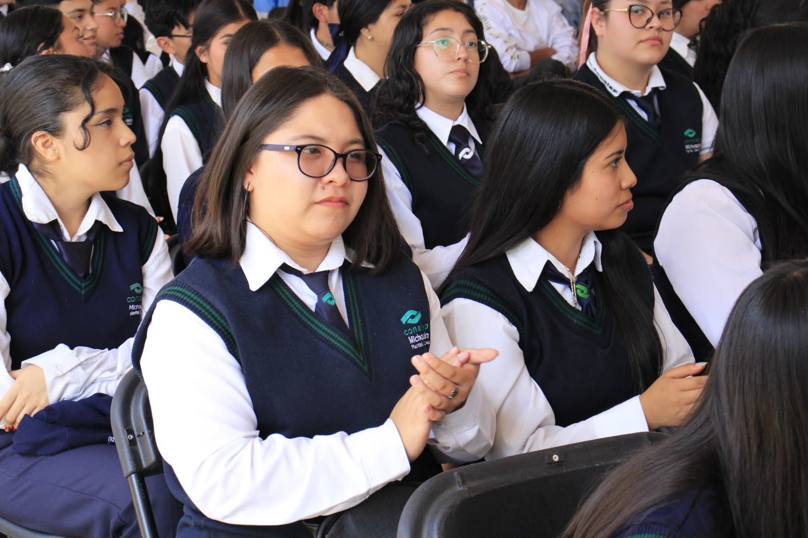 La Universidad Rosario Castellanos en Zacapu abrirá las carreras de Medicina y Enfermería. 
