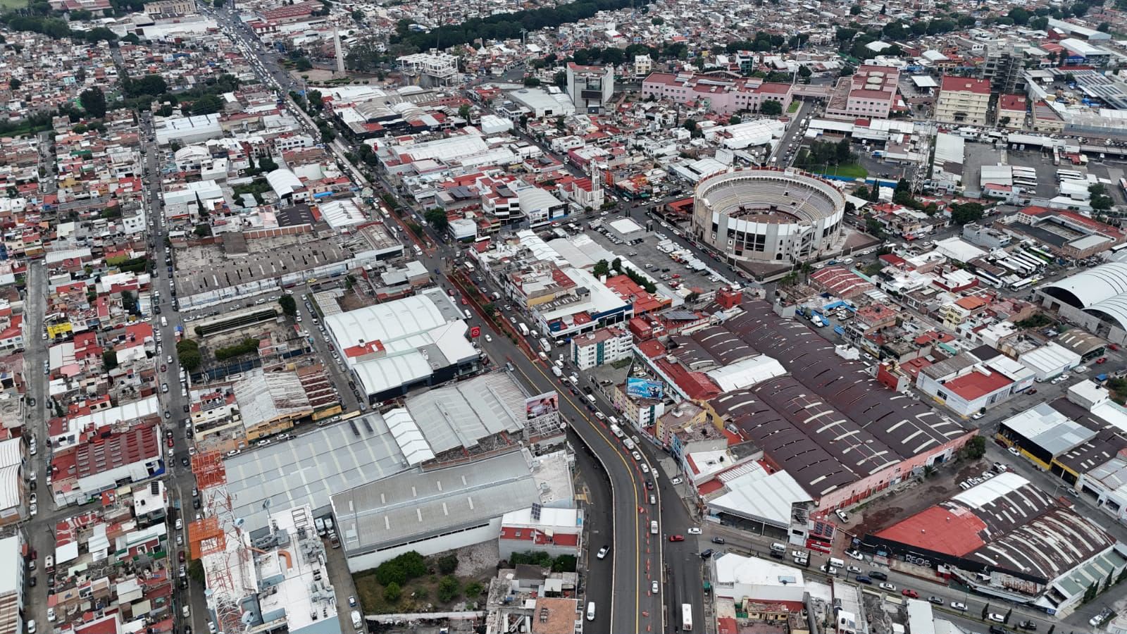 ¿Vas rumbo al Obelisco o Tres Puentes? Conoce las rutas alternas para que llegues a tu destino.