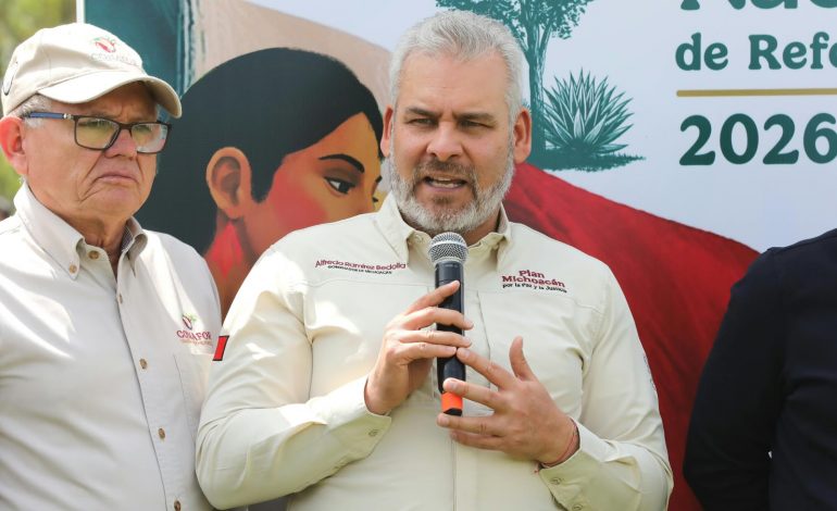 Más de 10 mil michoacanos se suman a la Jornada Nacional de Reforestación: Bedolla.