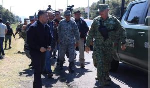 Omar García Harfuch y el titular de la Sedena se reúnen con productores de aguacate para reforzar seguridad en Michoacán