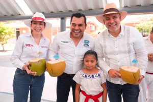 Aquila fortalece su infraestructura educativa; suman 50 escuelas atendidas y mejoradas: Bedolla