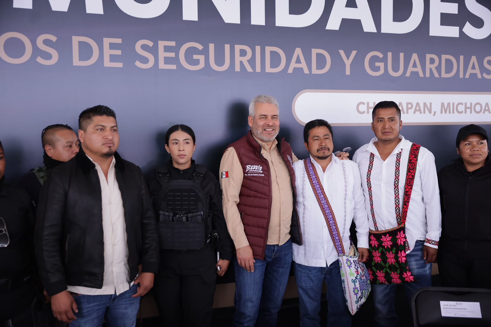 Fundamental seguir coordinados, ustedes son nuestras guías en territorio: Bedolla a Kuarichas