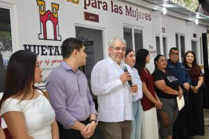 Las mujeres no están solas; Bedolla inaugura Centros Libre en Huetamo y Carácuaro.