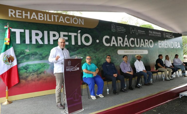 Inaugura Bedolla rehabilitación de la carretera Tiripetío-Carácuaro-Eréndira.