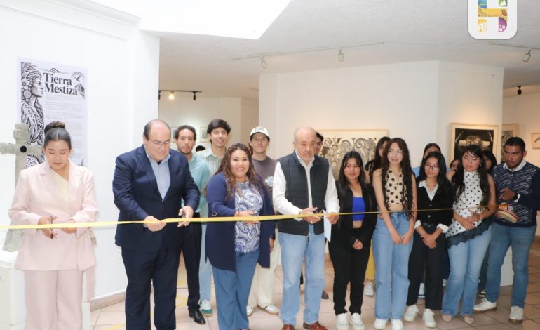 Gobierno de Hidalgo y la UNICLA inauguraron la exhibición de maquetas de Arquitectura en la Casa de la Cultura