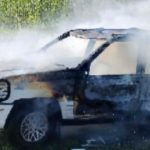 Hallan vehículo quemado a la orilla de la carretera en Purépero
