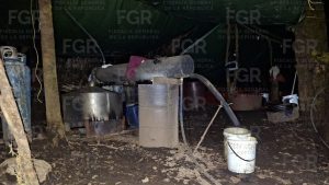 Aseguran laboratorio clandestino y sustancias químicas en Zitácuaro