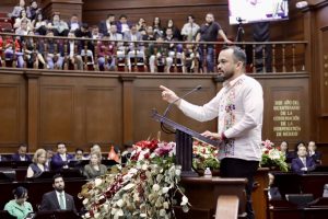 Saber gobernar también es saber escuchar y rectificar: Hugo Rangel, al contestar al Quinto Informe de Gobierno
