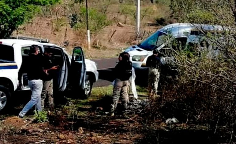 Jornaleros hallan restos humanos en una huerta de Peribán