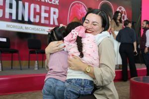 Michoacán respalda a las mujeres que sostienen el cuidado de infancias con cáncer
