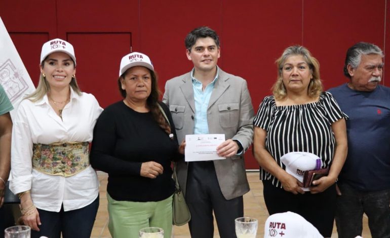 Ruta 100 fortalece el trabajo conjunto para mejorar caminos de Zitácuaro