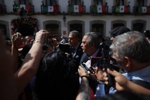 Morón aplaza diálogo con Torres Piña y analiza impugnar proceso interno de Morena