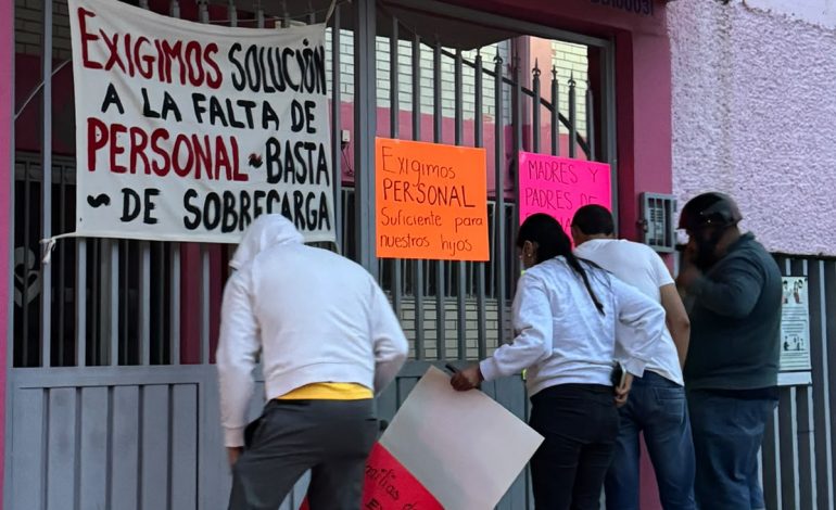 Familias del CAI No. 3 de Cd. Hidalgo piden intervención de Claudia Sheinbaum ante falta de personal.