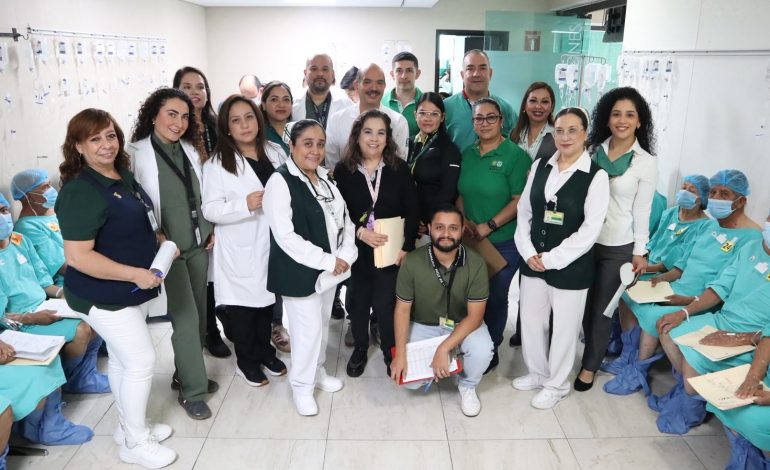 Devuelve IMSS Michoacán vista a 117 personas adultas mayores con jornadas de cirugía de cataratas