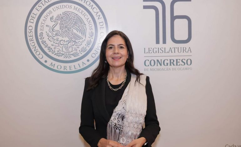 La Transformación avanza con Educación: Gaby Molina