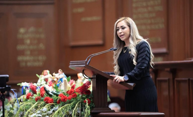 Grecia Aguilar llama a dejar atrás los pendientes y convertir el tercer año legislativo en el año de los resultados
