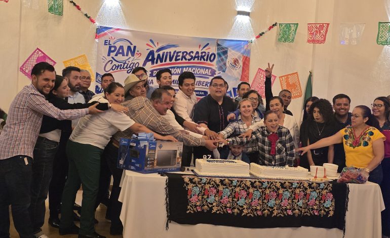 Con orgullo por México, el PAN Hidalgo conmemora su 87° aniversario con una emotiva celebración.
