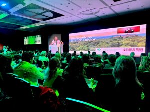 Michoacán participa en encuentro iberoamericano de turismo sostenible