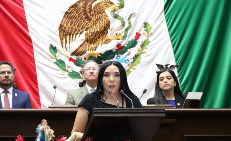 En arranque del Tercer Año Legislativo, Adriana Campos Huirache exige resultados y responsabilidad al Congreso ante los retos que enfrenta Michoacán