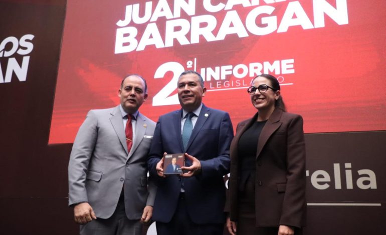 Rinde Juan Carlos Barragán su Segundo Informe de Actividades Legislativas