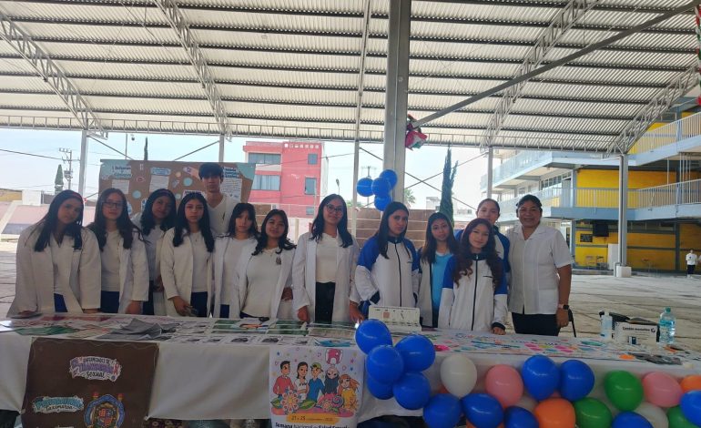 El Centro de Salud realizo Feria de la Salud en Secundaria Melchor Ocampo