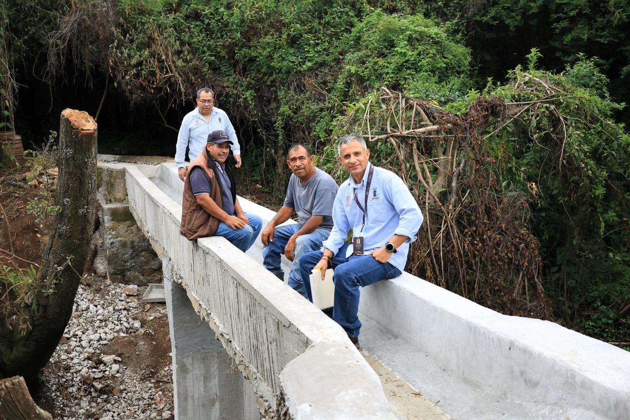 Sader supervisa obras de rehabilitación de canales de riego en Zitácuaro