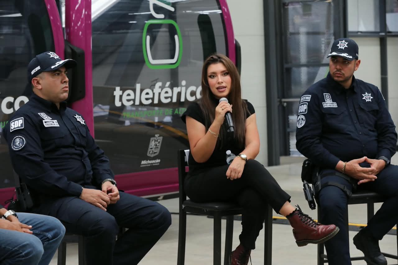 Anuncia SSP Carrera 911 en Uruapan para prevenir la extorsión.