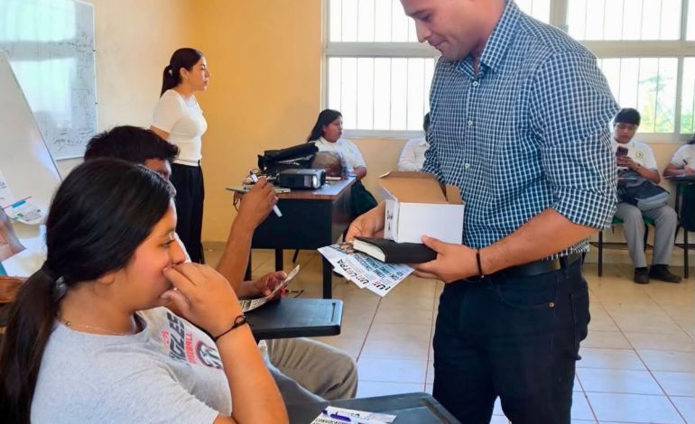Estudia la preparatoria en dos años con el Bachillerato Nacional Margarita Maza.

