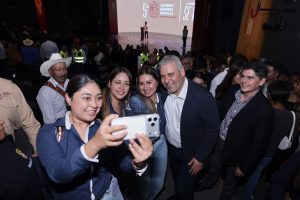 Bedolla rinde Informe en Zitácuaro y destaca obras, salud y empleo para la región Oriente.<br>