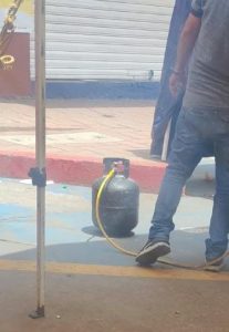 #CDHIDALGO || Fuerte movilización por fuga de gas en la calle Villalongín