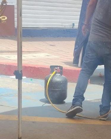 #CDHIDALGO || Fuerte movilización por fuga de gas en la calle Villalongín