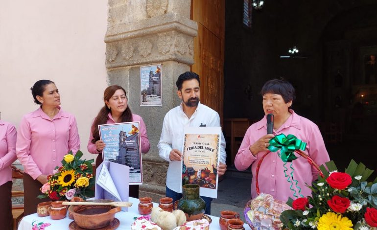 Llega la 30ª Feria del Mole a Coatepec de Morelos; celebrarán la joya gastronómica del oriente michoacano.