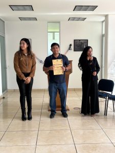 En Unidad Profesional… Inauguran exposición fotográfica “Instantes de una mirada”