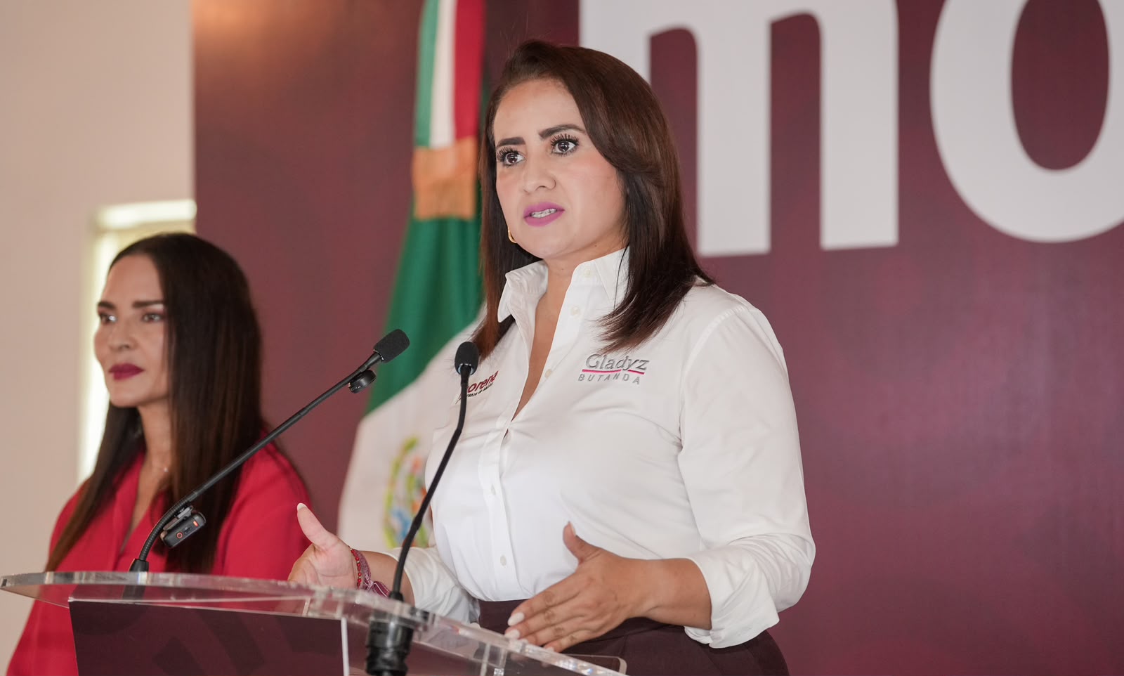 La batalla de la 4T es contra el neofascismo: Gladyz coincide con AMLO