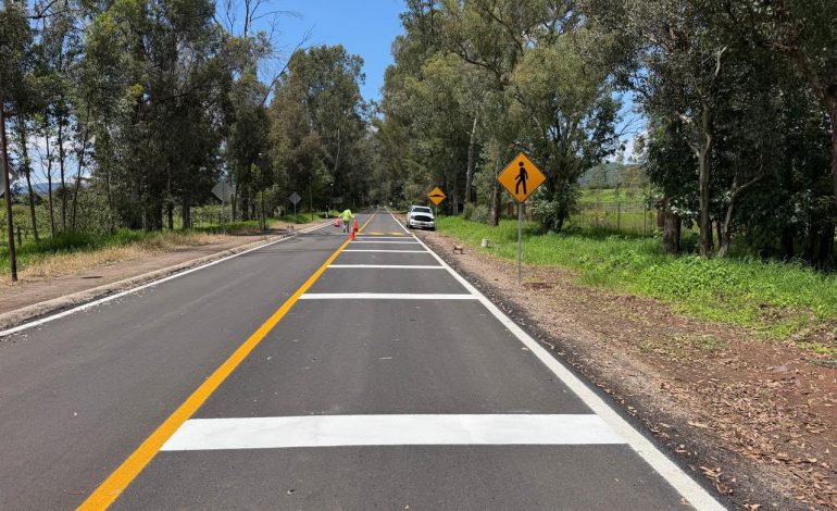 Concluyen rehabilitación del camino que une Tingüindín y Tocumbo: Rogelio Zarazúa