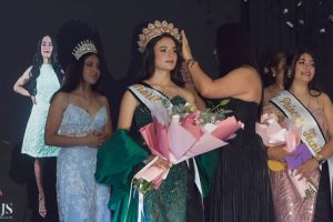 👑✨ ¡SECUNDARIA TÉCNICA 29 RECONOCE A SUSY RUIZ POR SU APOYO A LA EDUCACIÓN Y LA JUVENTUD!