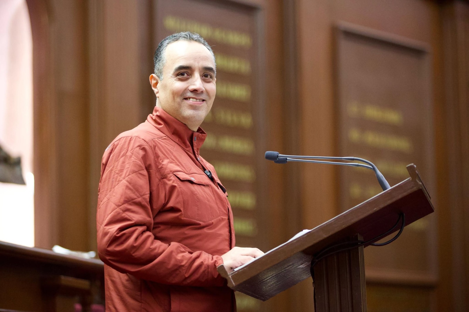 Juan Pablo Celis impulsa desde 2025 reglamento para transparentar las adquisiciones del Congreso; reconoce iniciativa que coincide con su propuesta